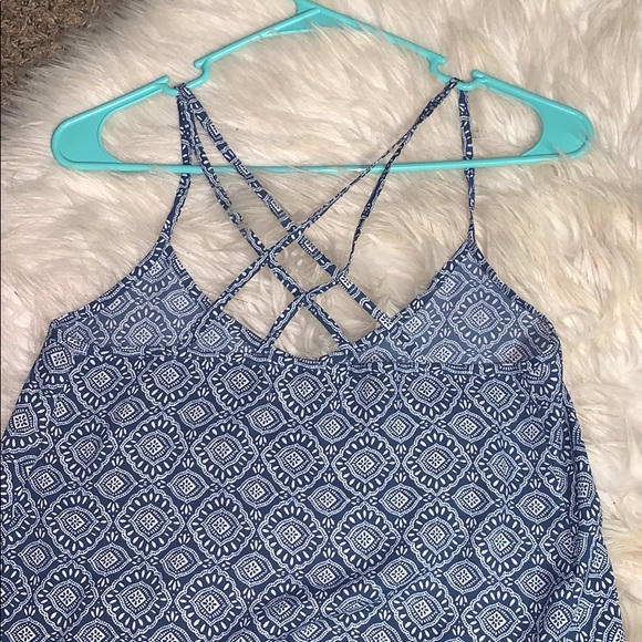 Pattern Blue tank top - Picture 2 of 3